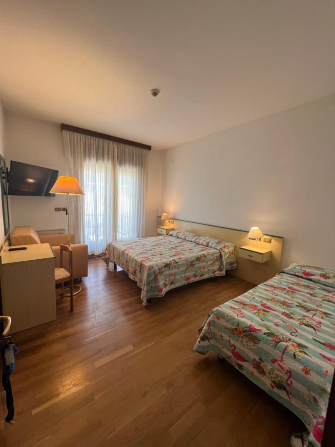 Hotel San Marco ليدو دي يسولو المظهر الخارجي الصورة