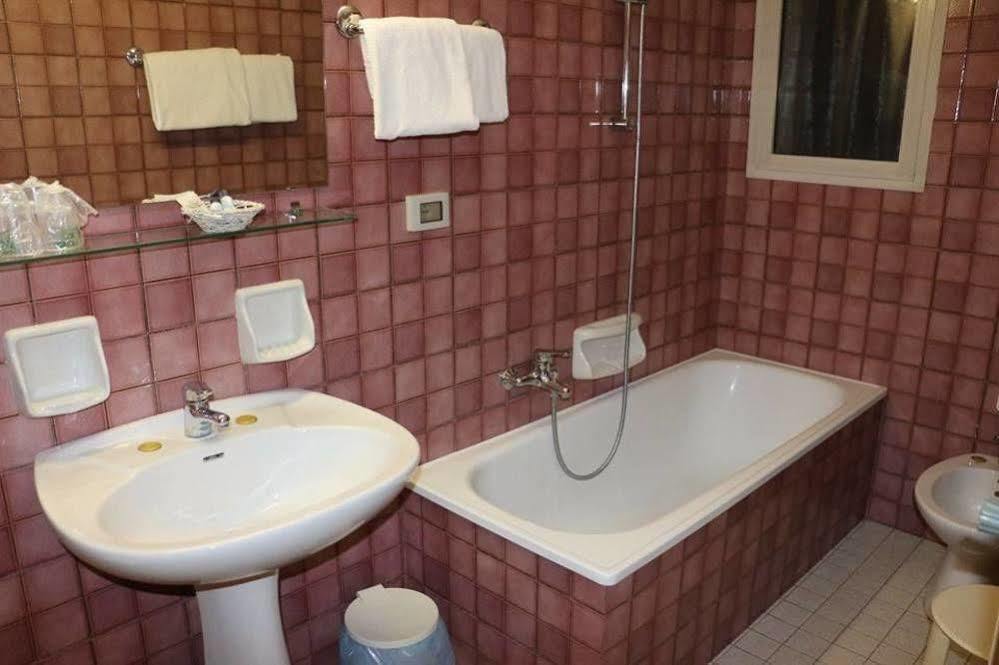 Hotel San Marco ليدو دي يسولو المظهر الخارجي الصورة